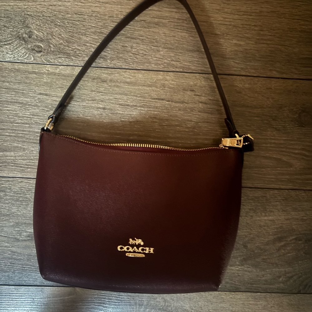 Coach Pebbled Leather Shoulder Bag in Burgundy - like new condition